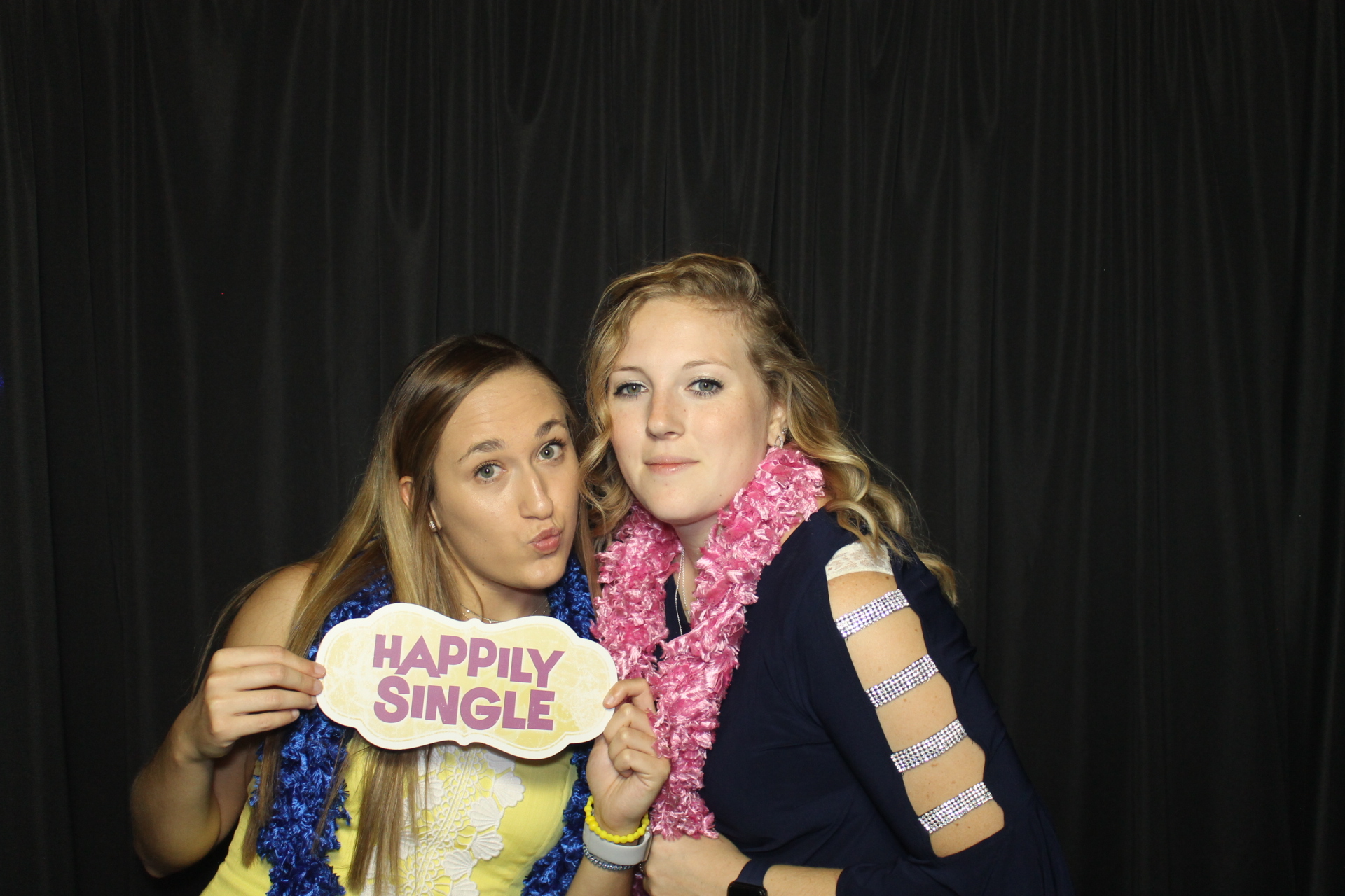 Brett Rose Wedding | View more photos from the event at gallery.photoboothcincy.com/u/PhotoBoothCincy/Brett-Rose-Wedding